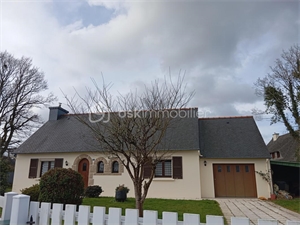 maison traditionnelle à la vente -   29270  CARHAIX PLOUGUER, surface 96 m2 vente maison traditionnelle - UBI457623458